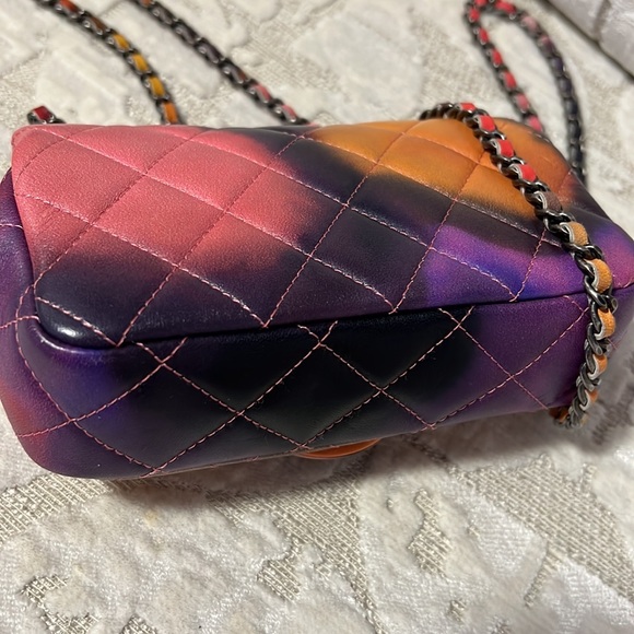 Mini Chanel bag - Picture 4 of 8